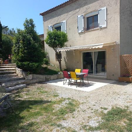 Le Clos Des Lauriers Carcassonne Esterno foto
