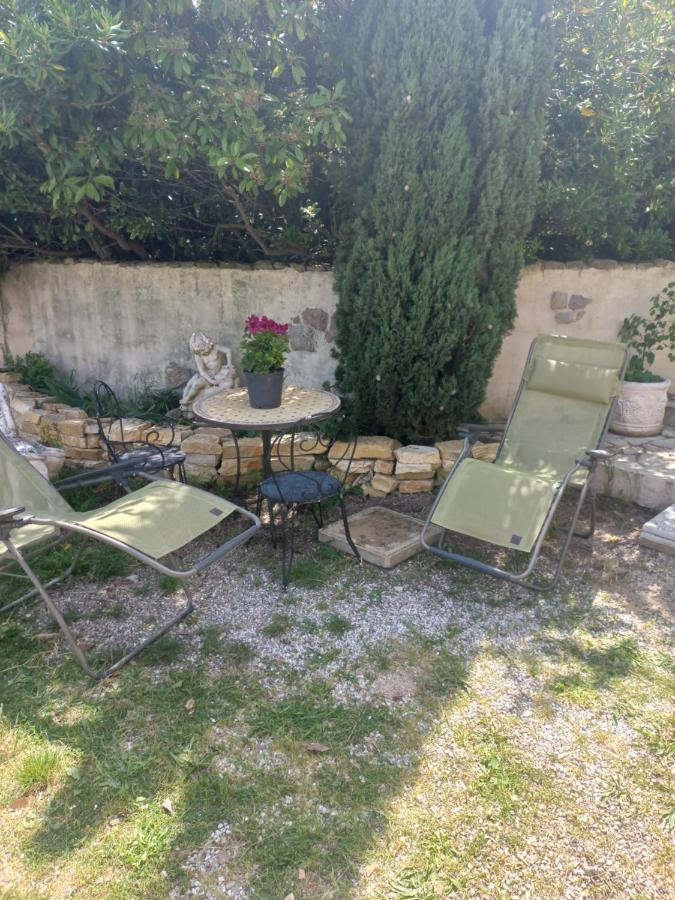 Le Clos Des Lauriers Carcassonne Esterno foto